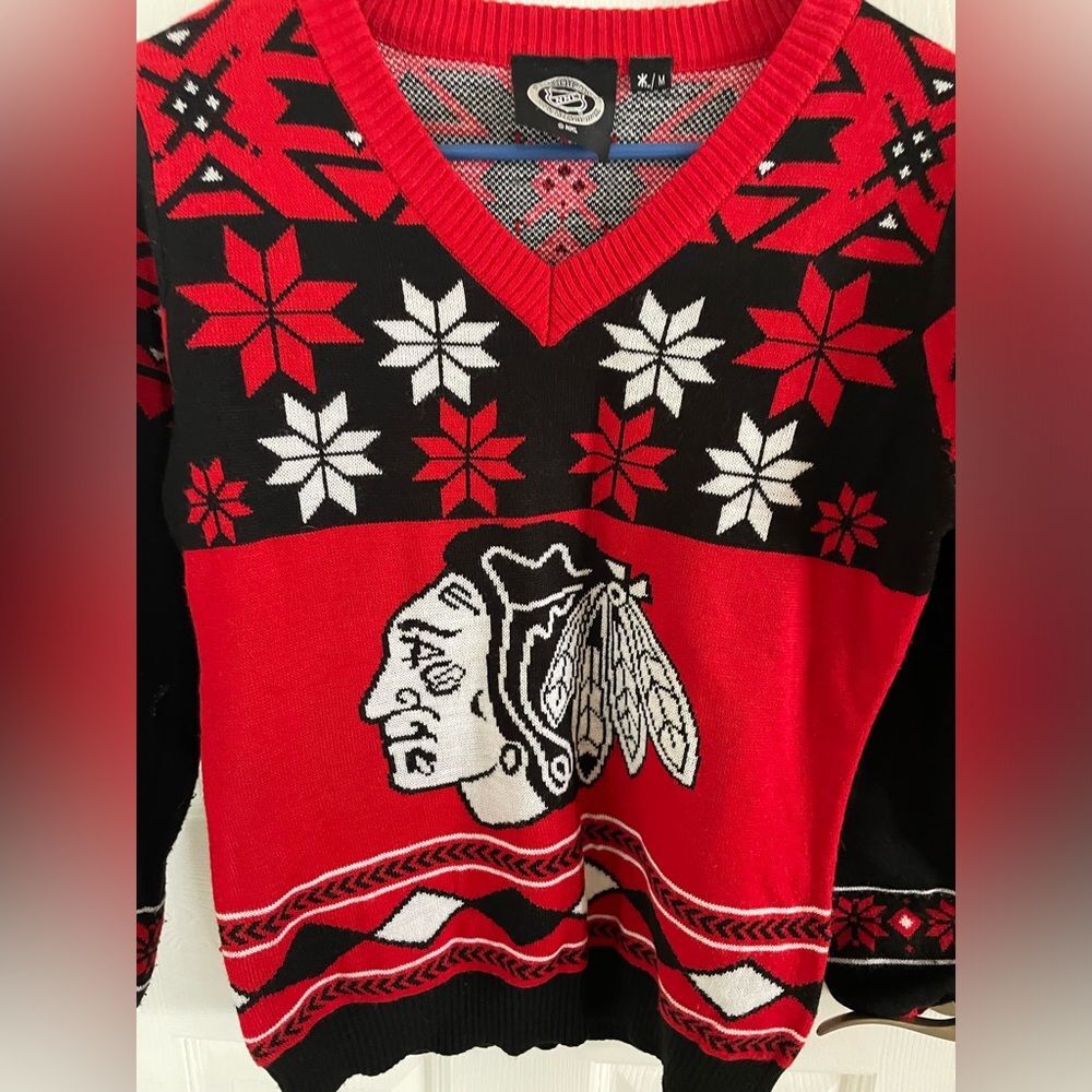 Chicago BlackHawks Hockey Christmas Sweater Pullover Holiday New without tags - Picture 2 of 5